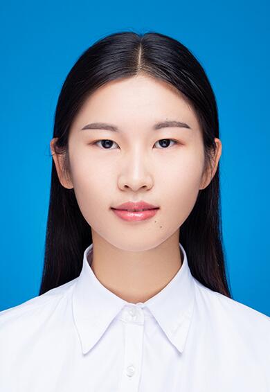 周莹